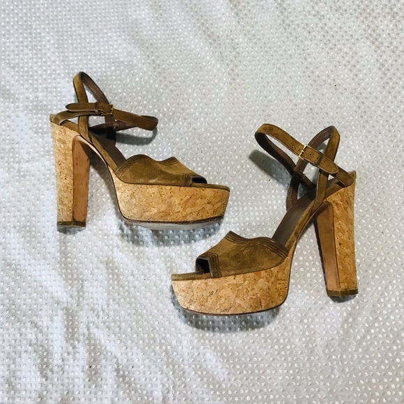 Gucci suede heels - Picture 3 of 13